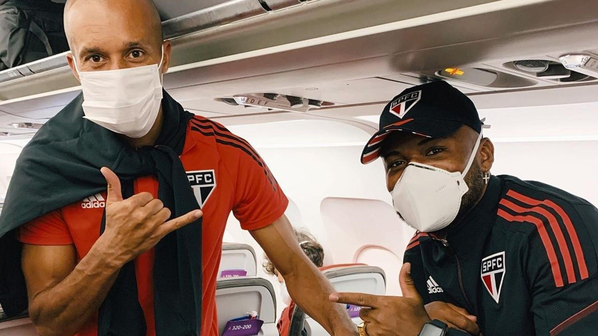 Miranda e Luan - São Paulo viaja para encarar o Sporting Cristal 18042021