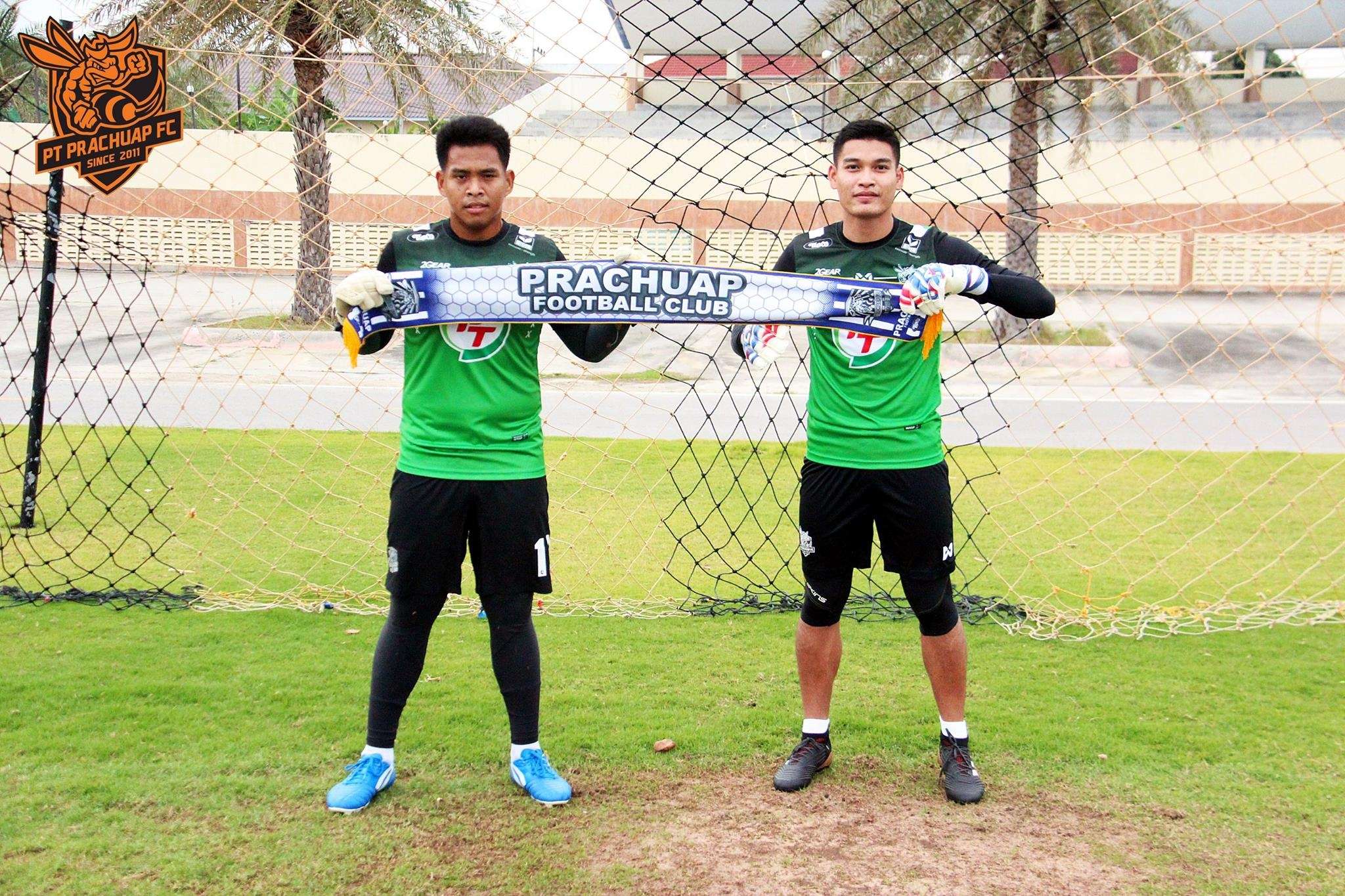 สิวะพงศ์ พานแก้ว, สมพร ยศ