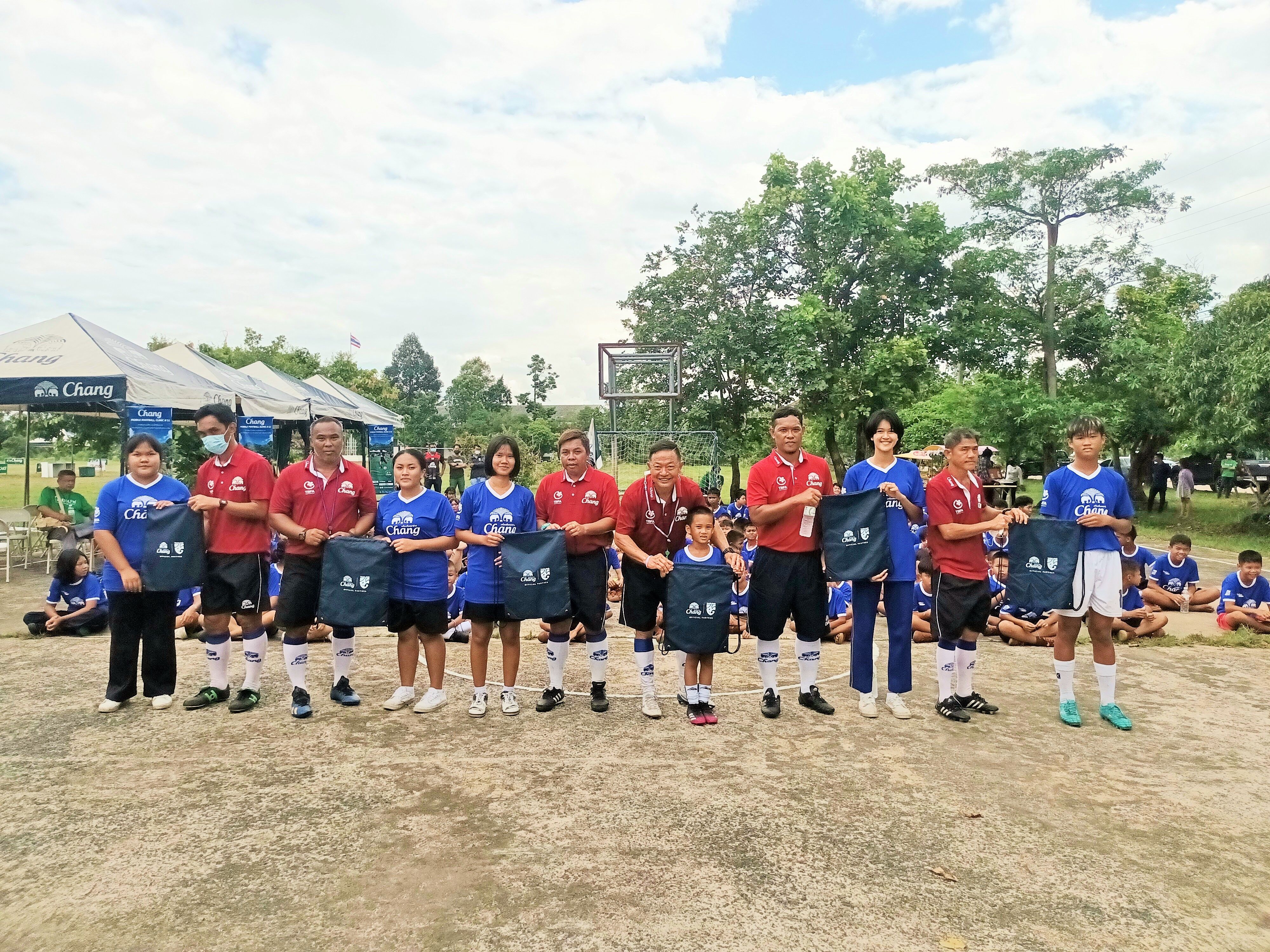 ช้าง โมบาย ฟุตบอล คลินิก ปีที่ 11