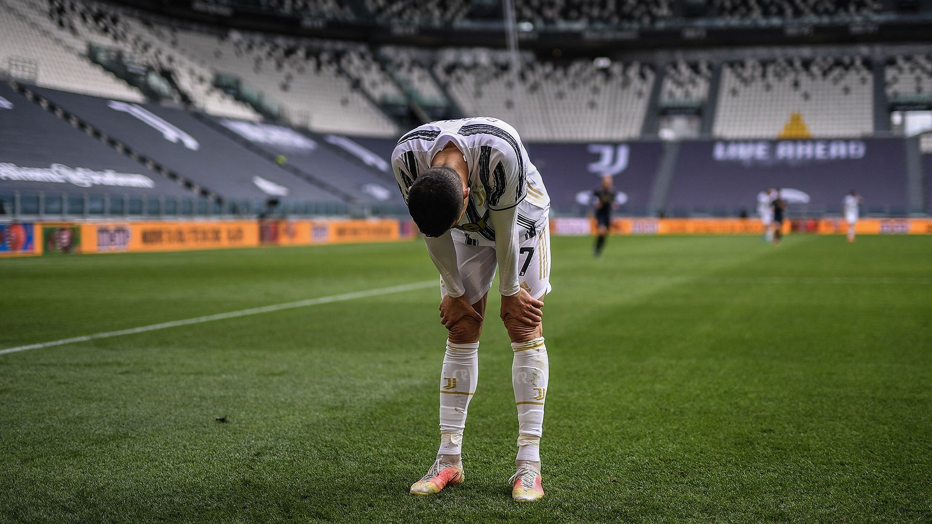 Cristiano Ronaldo Juventus Genoa Serie A 2020-21