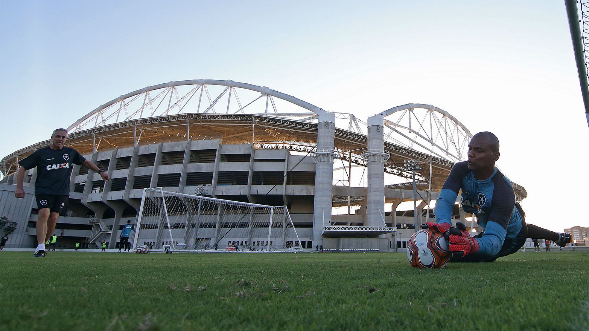 Gatito treino Flávio Tenius Botafogo 15 04 2018