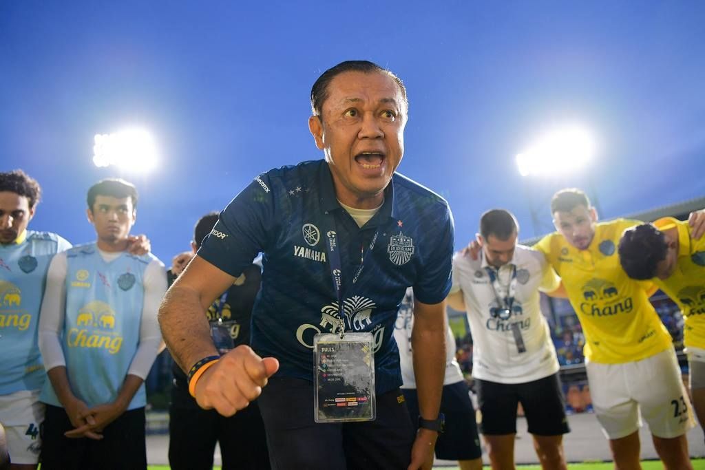 เนวิน ชิดชอบ