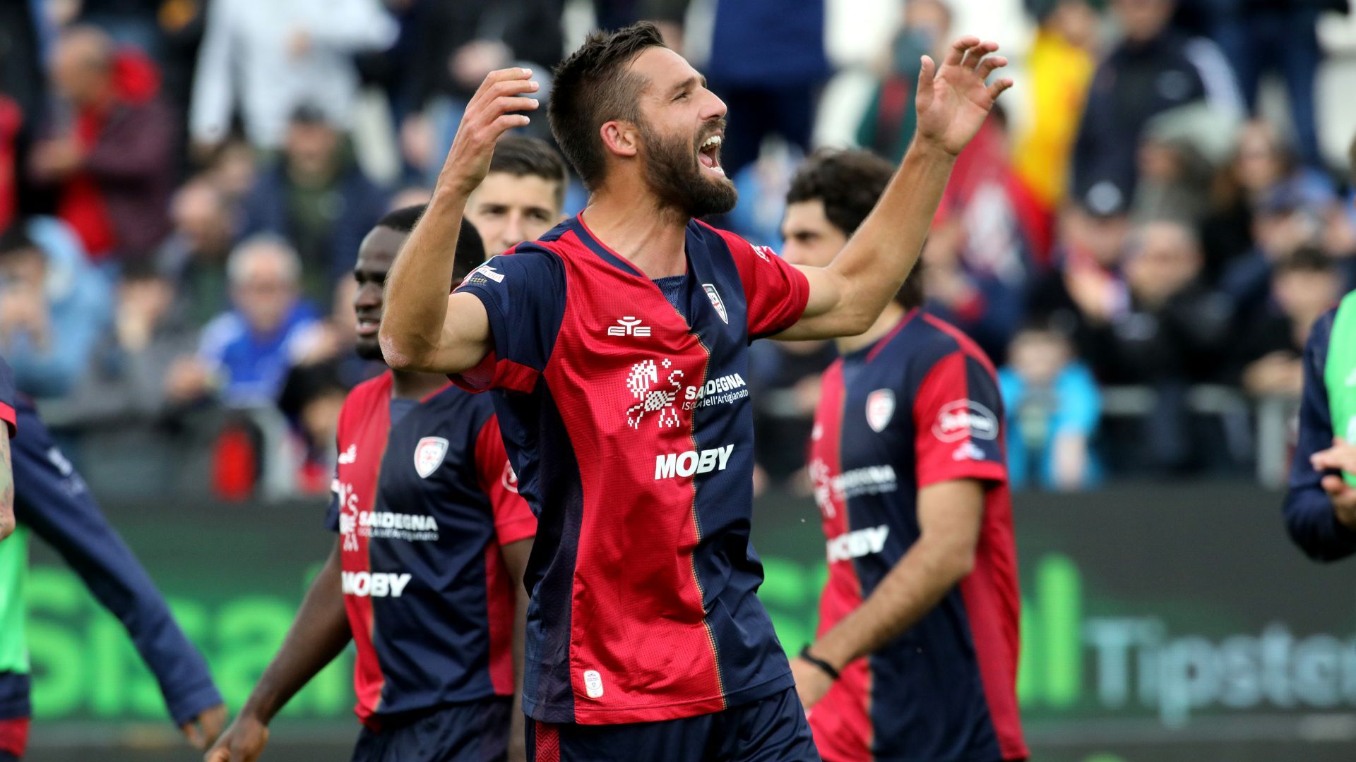 Leonardo Pavoletti Cagliari