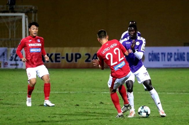 Pape Omar Faye Ha Noi vs Than Quang Ninh V.League 2019