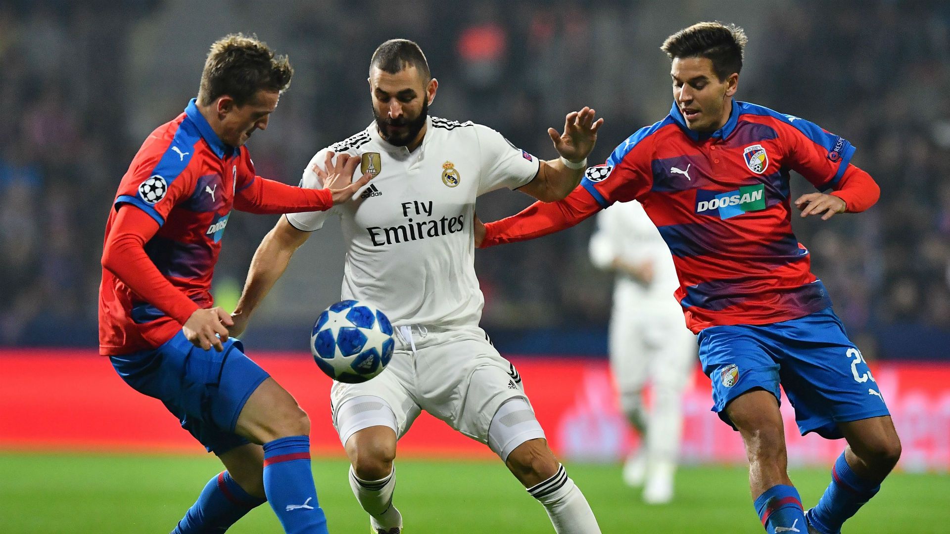 Karim Benzema Real Madrid Viktoria Plzen Champions League 07112018