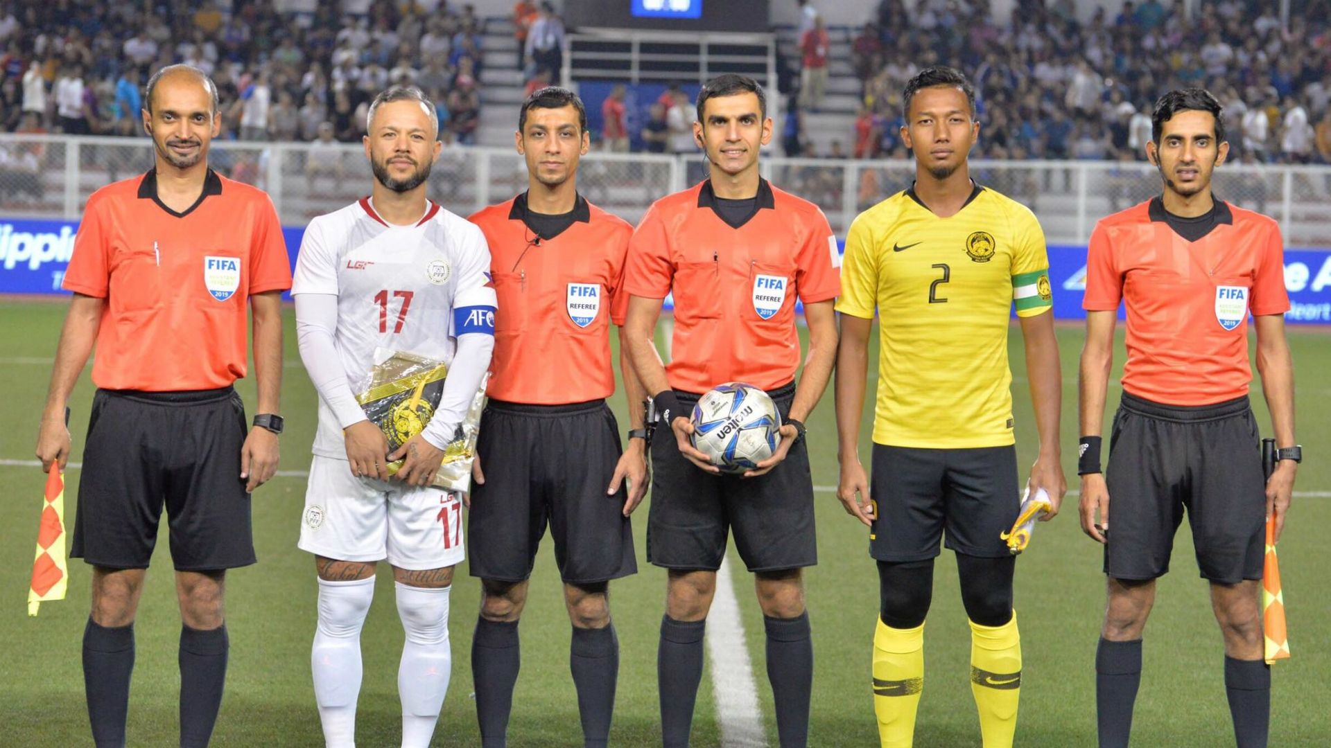 Philippines v Malaysia, SEA Games 2019, 29 Nov 2019. TRỰC TIẾP VTV6 U22 Campuchia vs U22 Malaysia. Link xem U22 Campuchia vs U22 Malaysia. Xem trực tiếp U22 Campuchia vs U22 Malaysia. Trực tiếp bóng đá hôm nay. Xem VTV6. SEA Games 30. Quang Hải. Nguyễn Quang Hải. Quang Hải U22 Việt Nam. Tiết lộ chấn thương của Quang Hải. Quang Hải chấn thương. Đức Chinh ghi bàn. Trực tiếp bóng đá hôm nay. Trực tiếp bóng đá SEA Games 30. Xem trực tiếp U22 Việt Nam ở SEA Games 30 ở đâu. Lịch thi đấu bóng đá nam SEA Games 30. Lịch thi đấu U22 Việt Nam ở SEA Games 30. SEA Games 30. U22 Việt Nam. Park Hang-seo. Xem bong da. Bong da. Truc tiep bong da SEA Games. Lich thi dau SEA Games 30. Đại hội thể thao khu vực Đông Nam Á 2019. Thủ môn Bùi Tiến Dũng. Ong Kim Swee. Felix Dalmas.