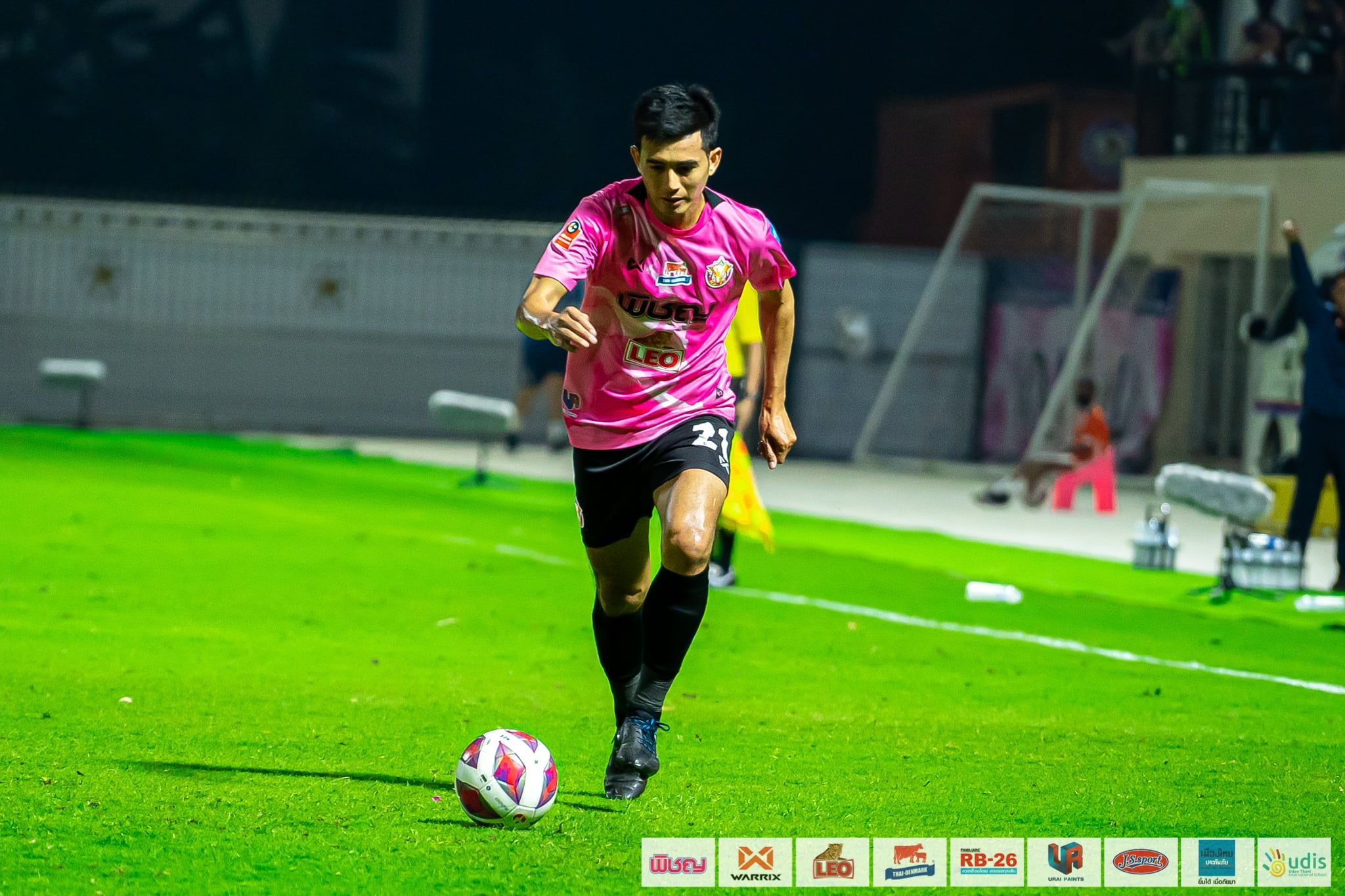 สถาพร แดงศรี