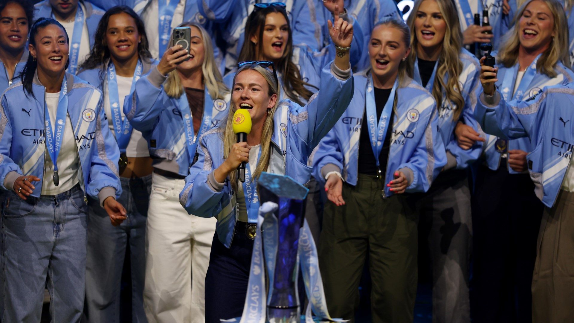 Lauren Hemp Man City Women WSL trophy 2025-26