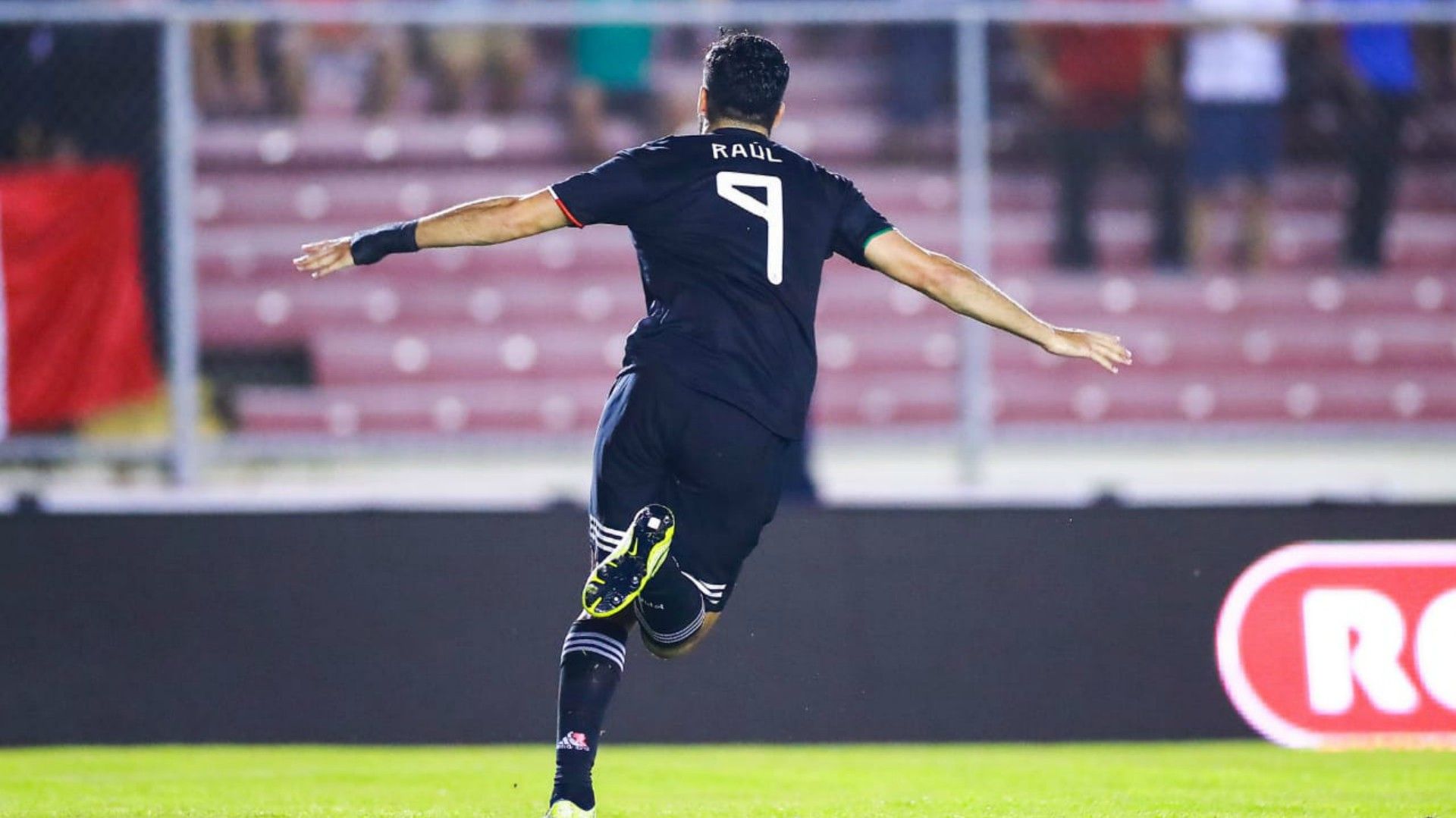 Raúl Jiménez México Selección mexicana