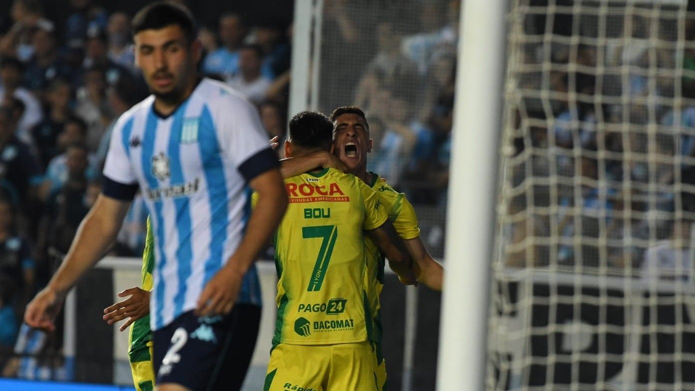 Walter Bou Racing Defensa y Justicia Liga Profesional 29102021