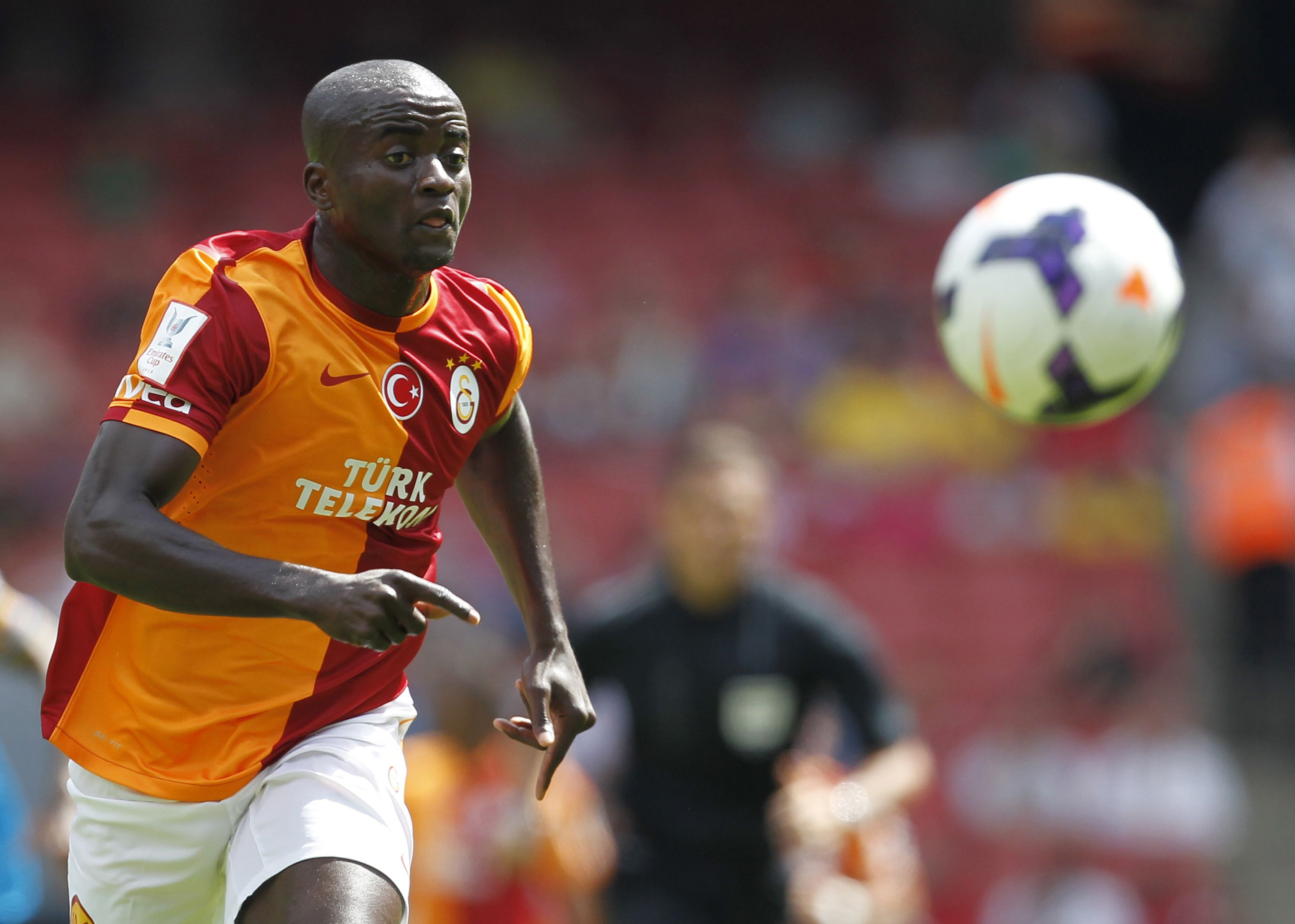 Dany Nounkeu of Galatasaray v Porto