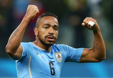 Alvaro Pereira Uruguay England 19062014