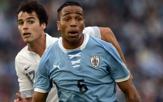 Friendly : Yoann Gourcuff vs Alvaro Pereira (Uruguay vs France)