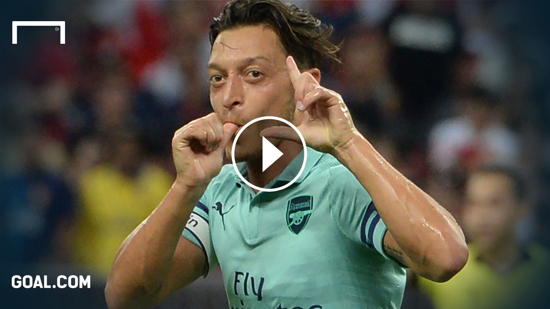 Özil Arsenal PSG
