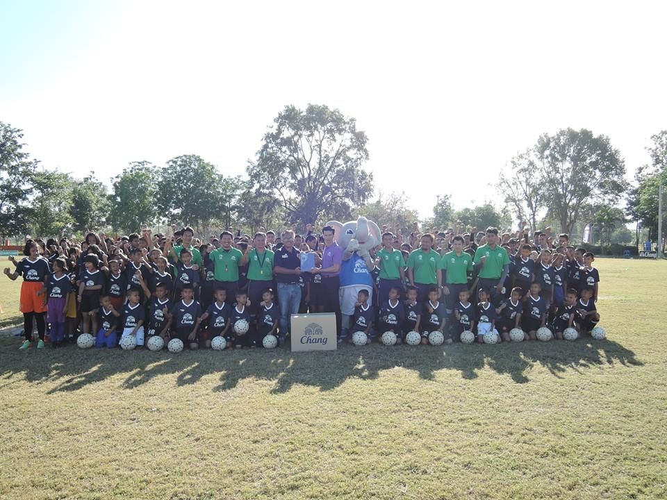 ช้าง โมบาย ฟุตบอล ยูนิต ปีที่6”