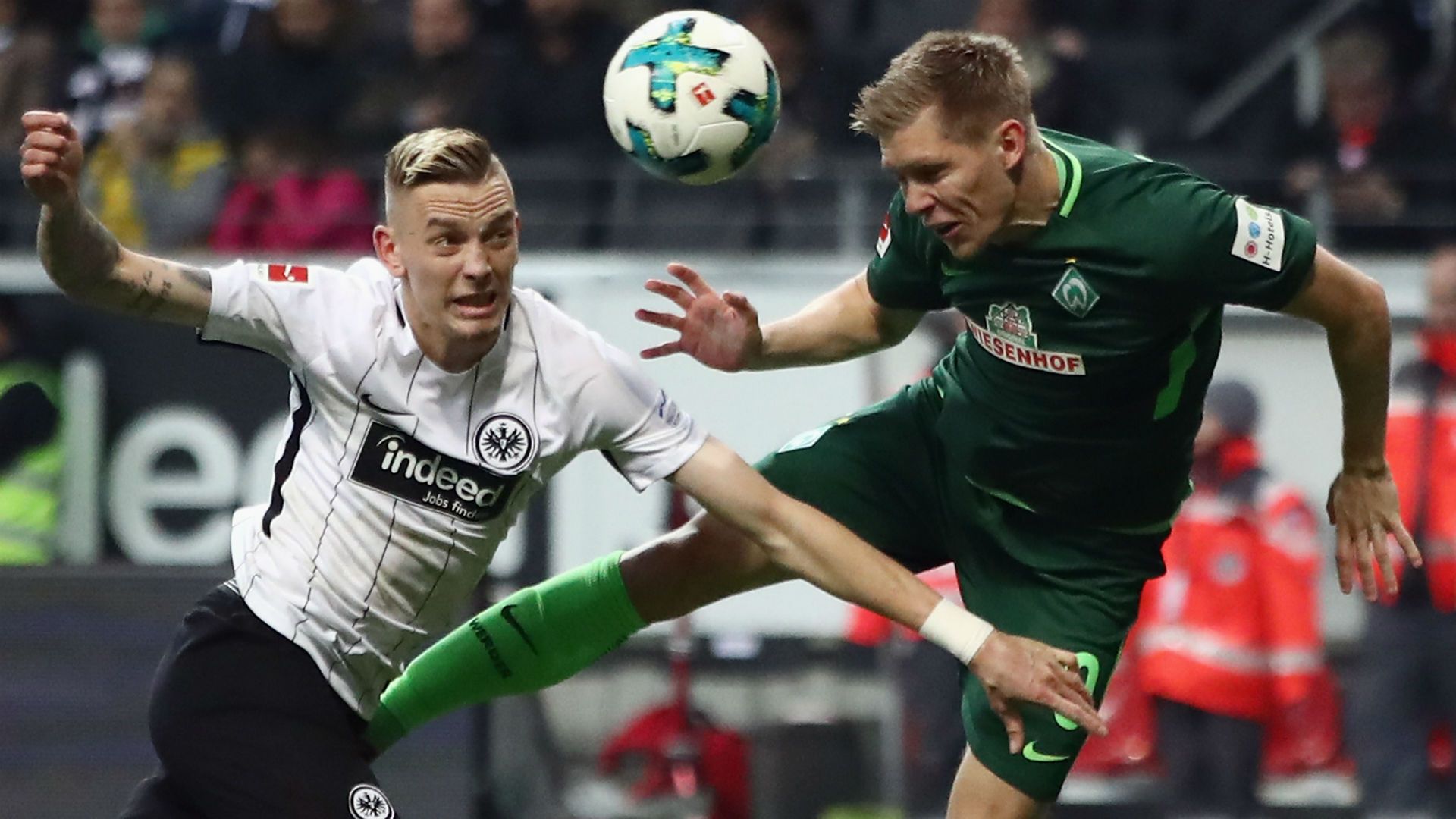 Marius Wolf Aron Johannsson Frankfurt Werder Bremen