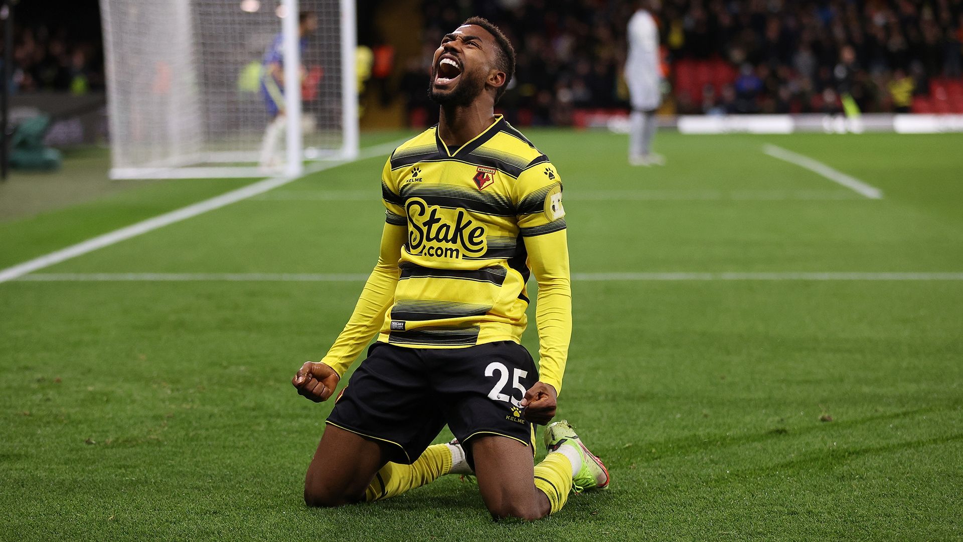 Emmanuel Dennis Watford 2021-22