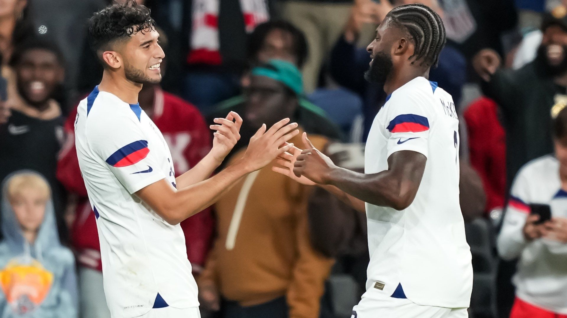 Ricardo Pepi Mark McKenzie USMNT 2023