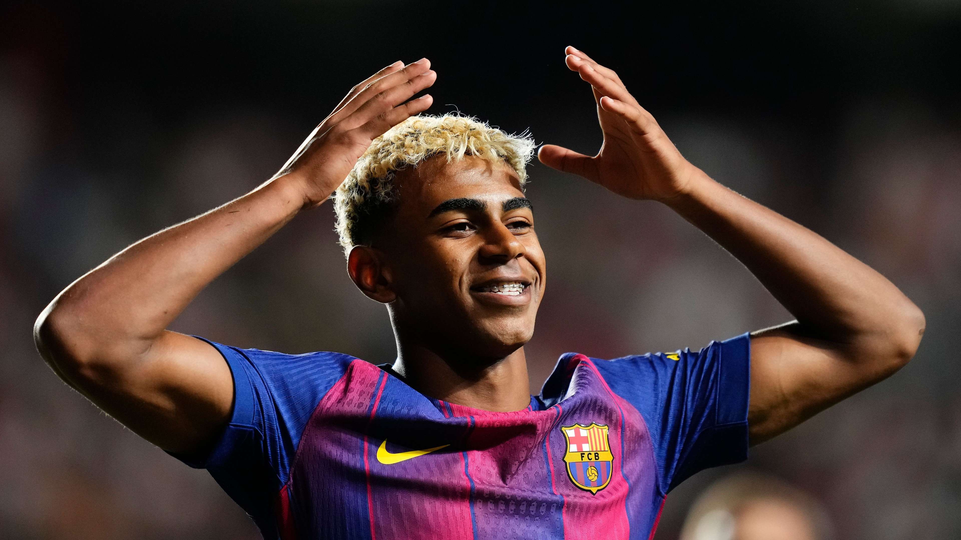 Lamine Yamal Barcelona 2025-26