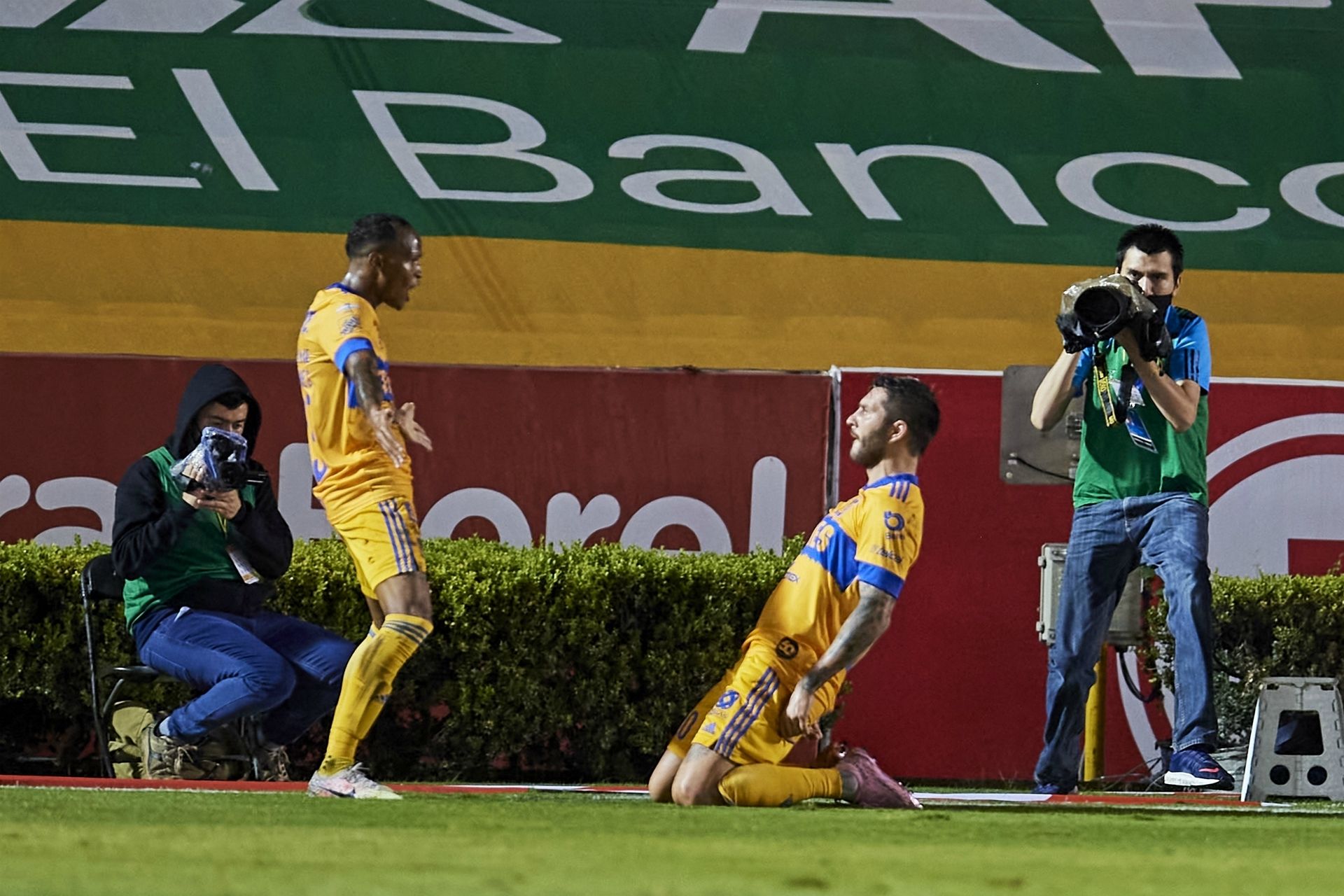 Luis Quiñones Andre Pierre Gignac Tigres Apertura 2020