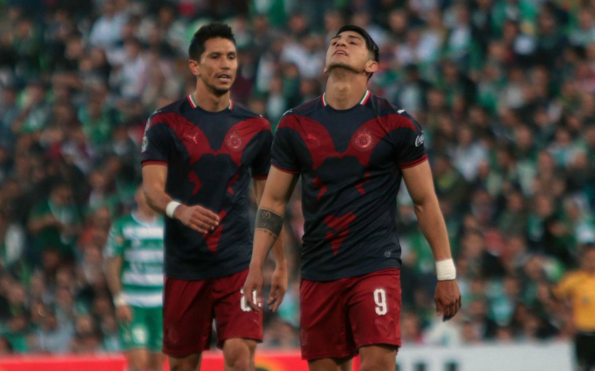 Santos Chivas Alan Pulido Jesús Molina