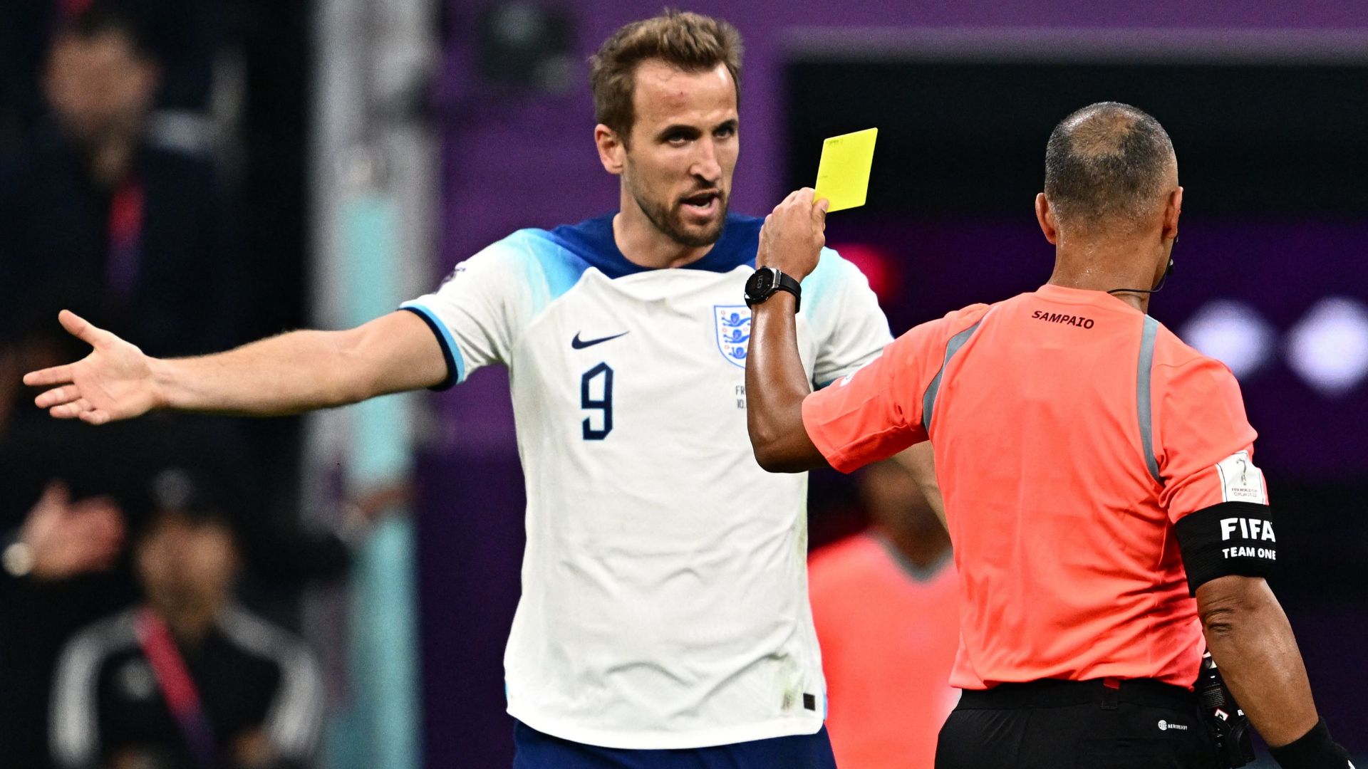 Harry Kane England referee