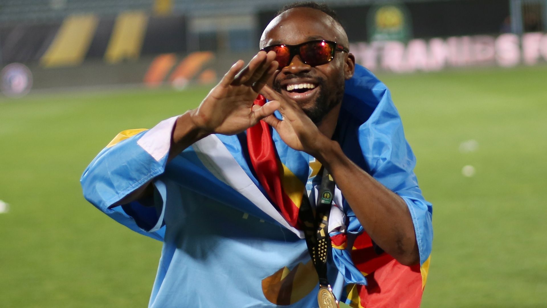 Mayele's 'brother' serves Kaizer Chiefs a bitter pill - Fiston will not  play for Amakhosi 'he will come to South Africa to listen to Amapiano! What  is the reason for coming to