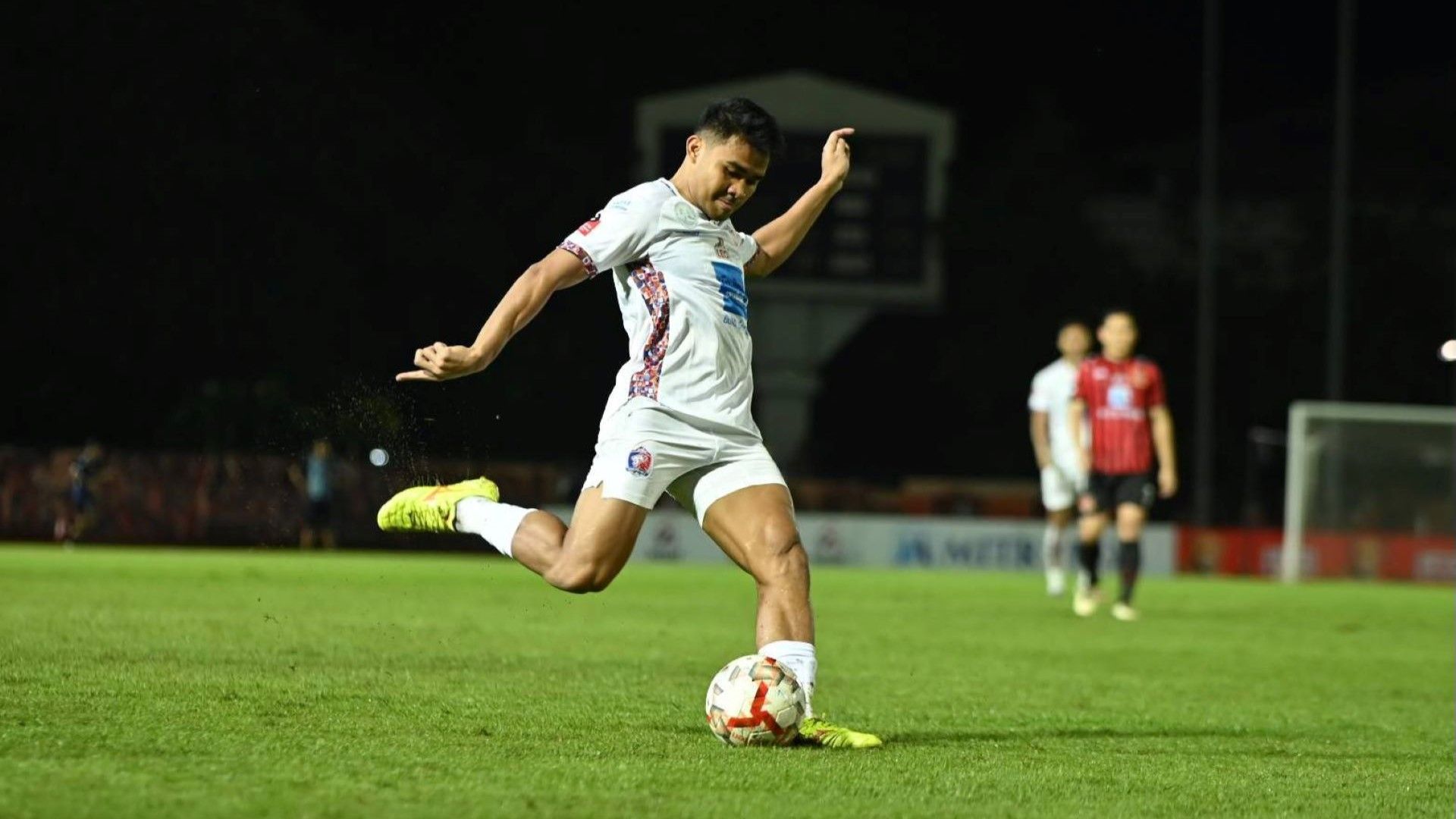 Asnawi Mangkualam Bahar - Thai Port FC