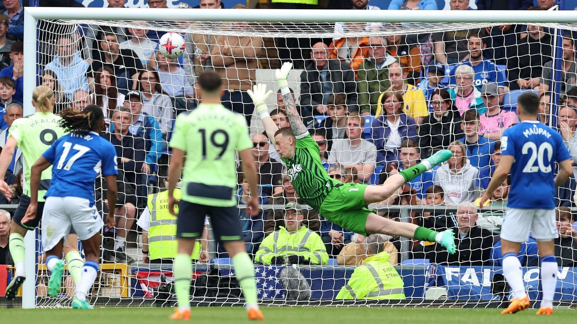 Jordan Pickford Everton Manchester City 2022-23