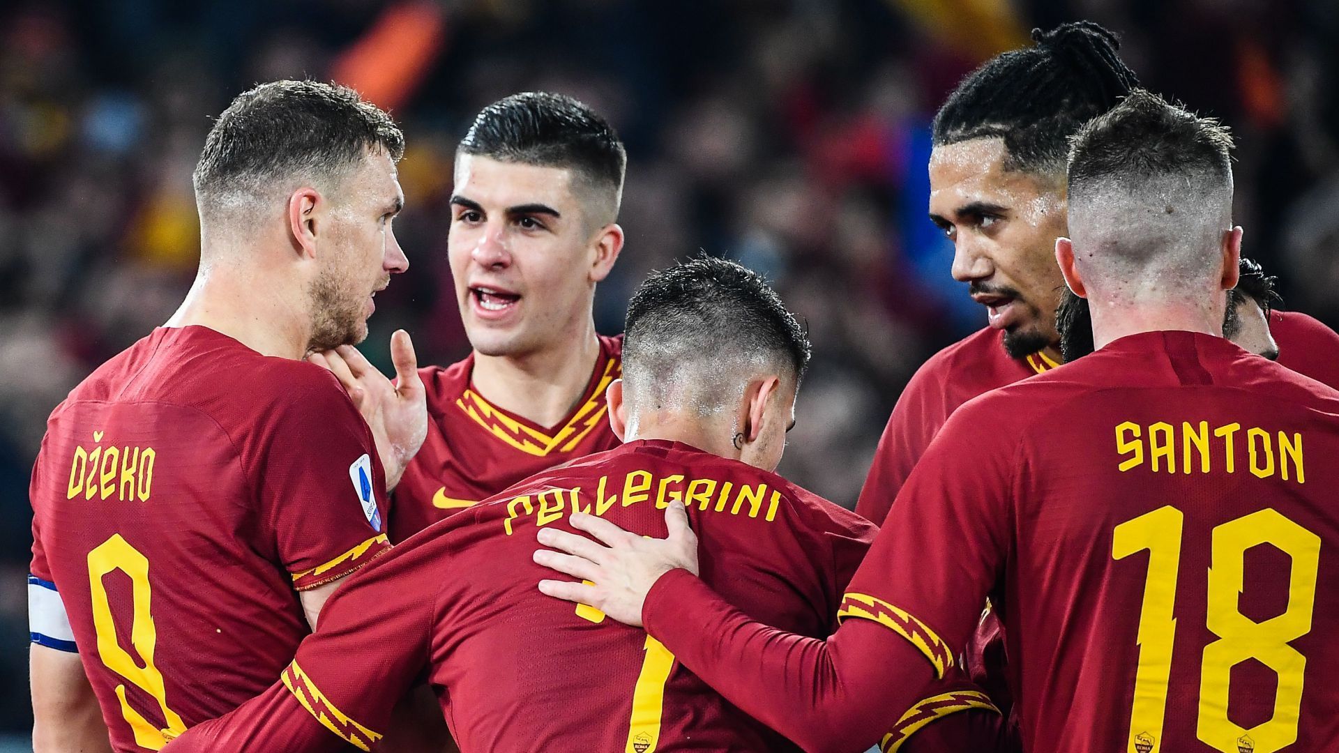 Roma players celebrating Roma Lazio Serie A