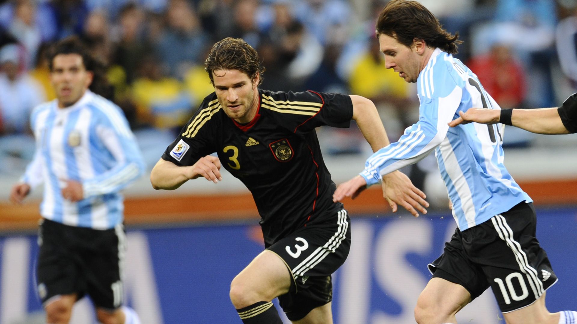 Arne Friedrich Lionel Messi 2010