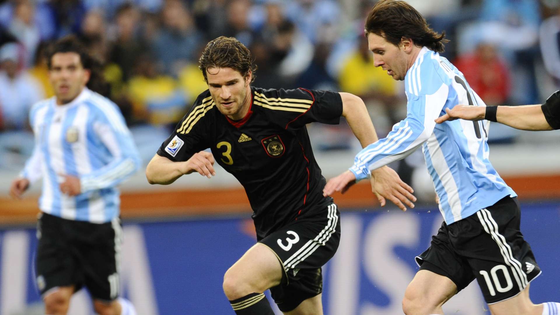 Arne Friedrich Lionel Messi 2010