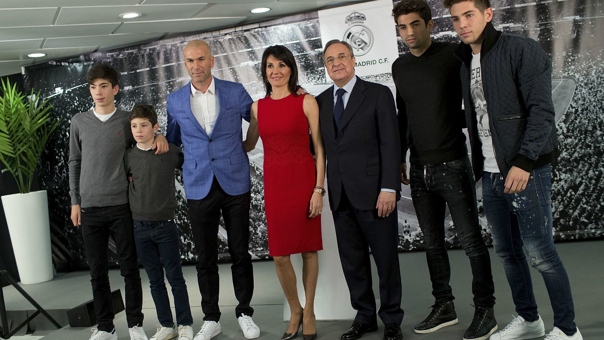Zinedine Zidane and family Real Madrid