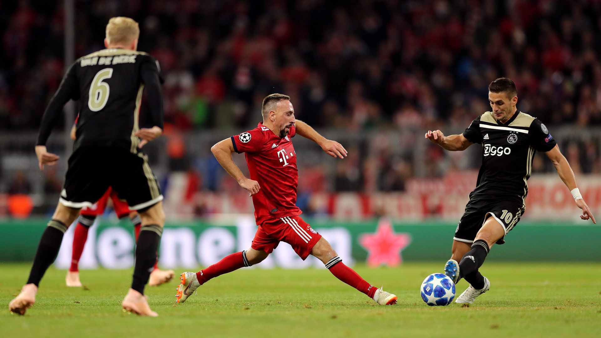 Franck Ribery FC Bayern Champions League 02102018