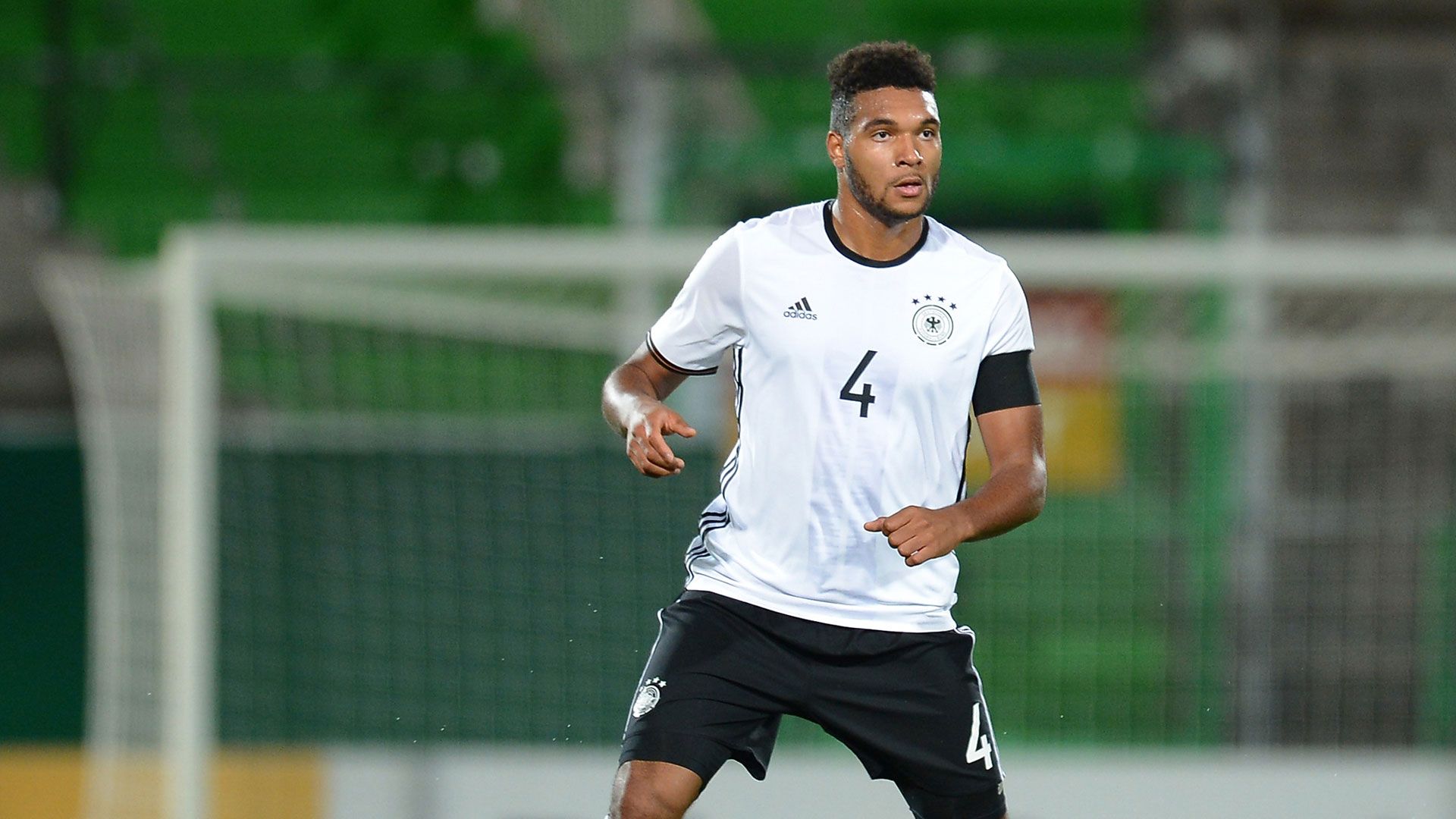 Jonathan Tah Deutschland 17112015