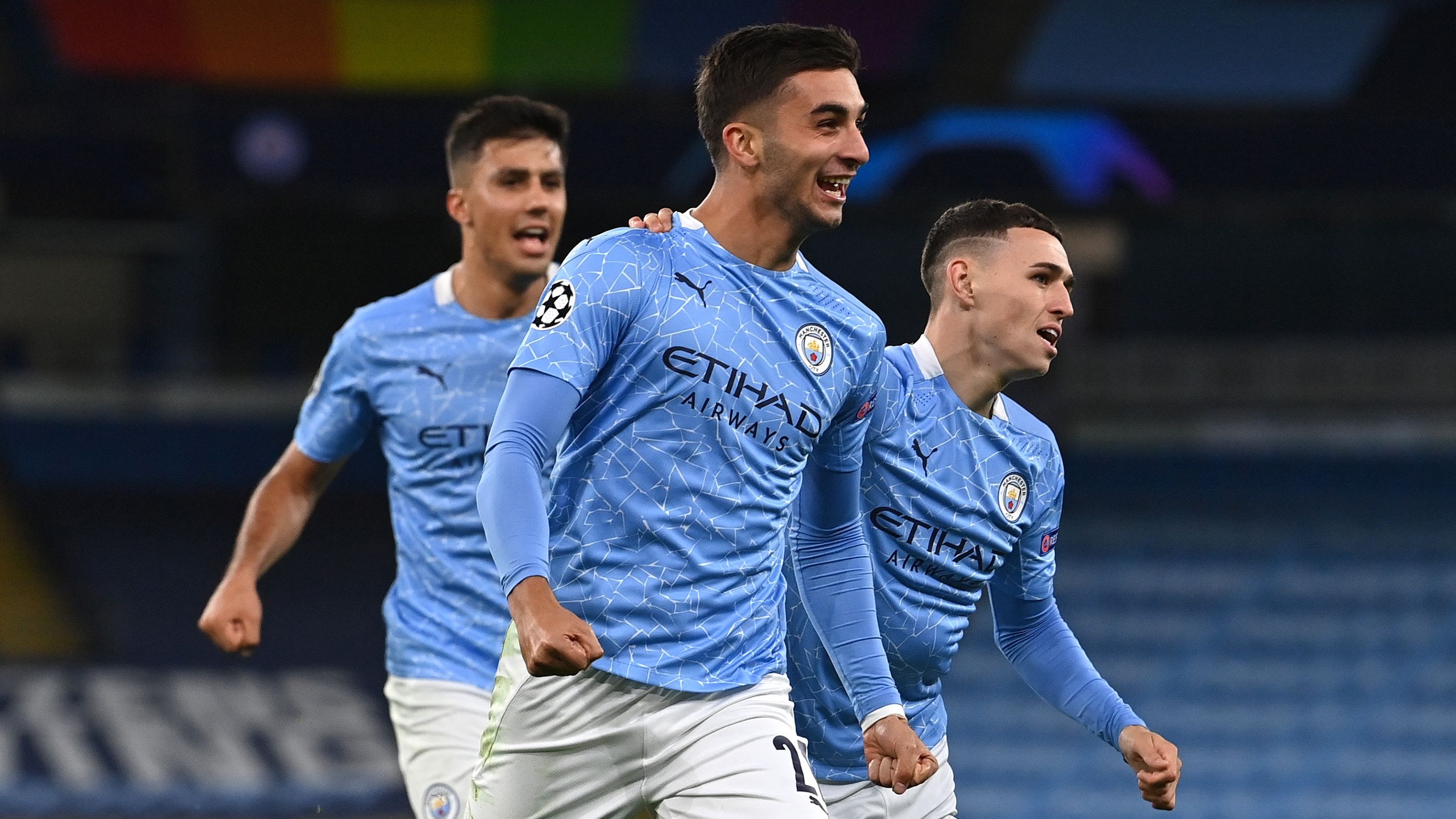 Ferran Torres Phil Foden Rodri Manchester City 2020-21