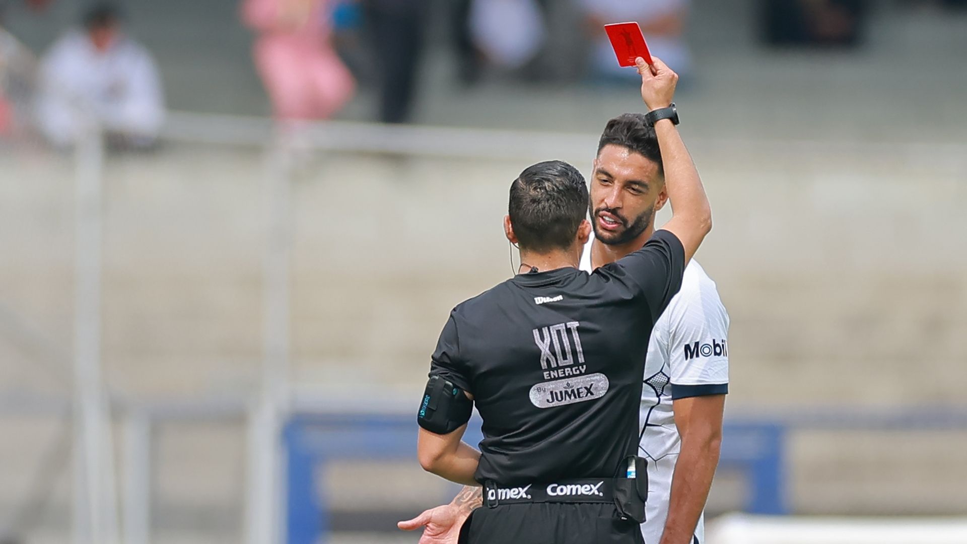 Expulsión Nathan Silva Pumas Liga MX