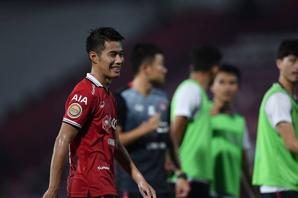 สารัช อยู่เย็น