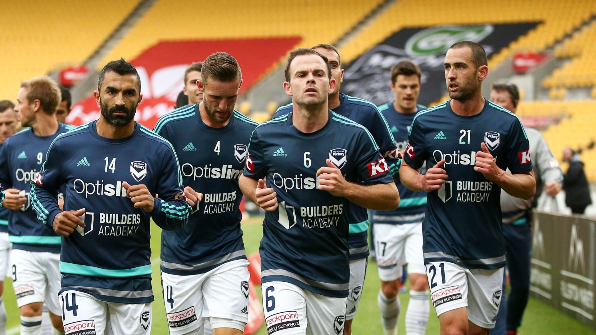 Leigh Broxham Wellington Phoenix v Melbourne Victory A-League 17012017