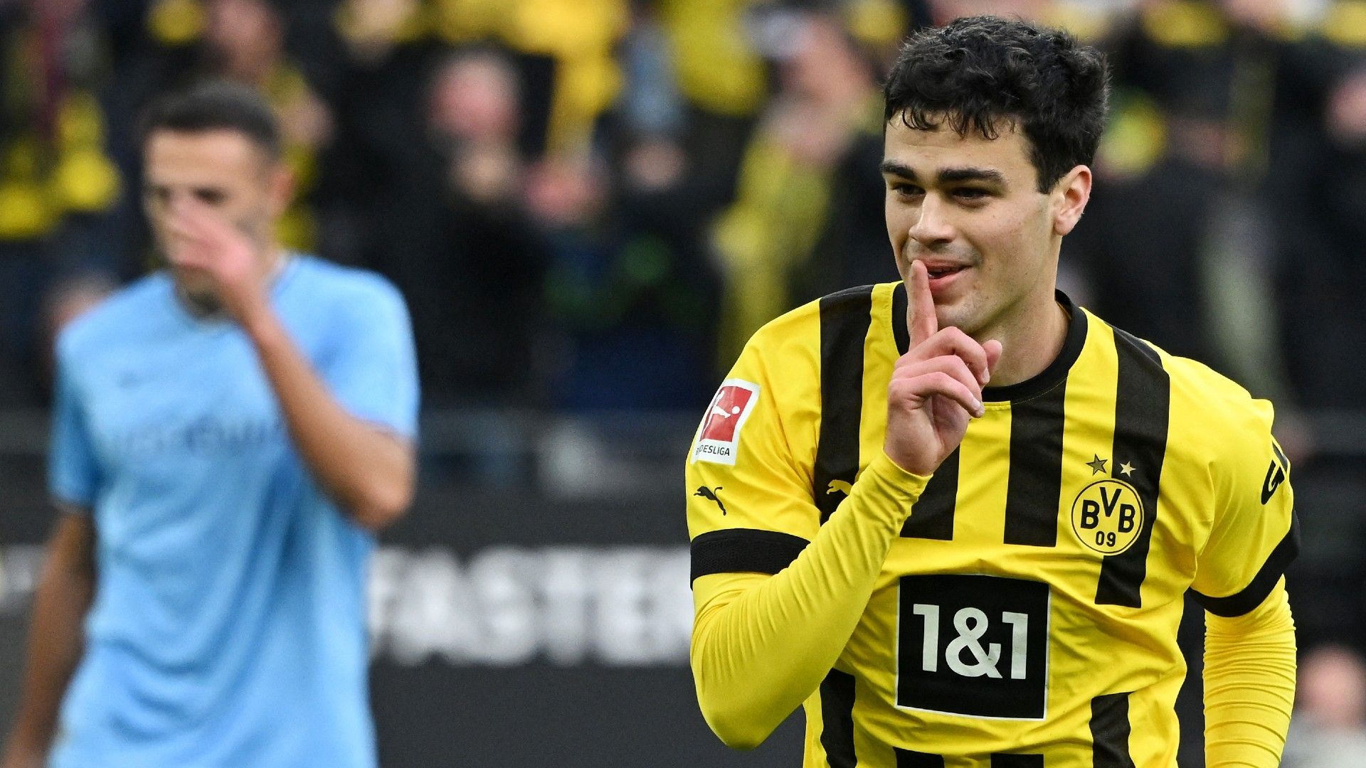 Giovanni Reyna Borussia Dortmund 2022-23