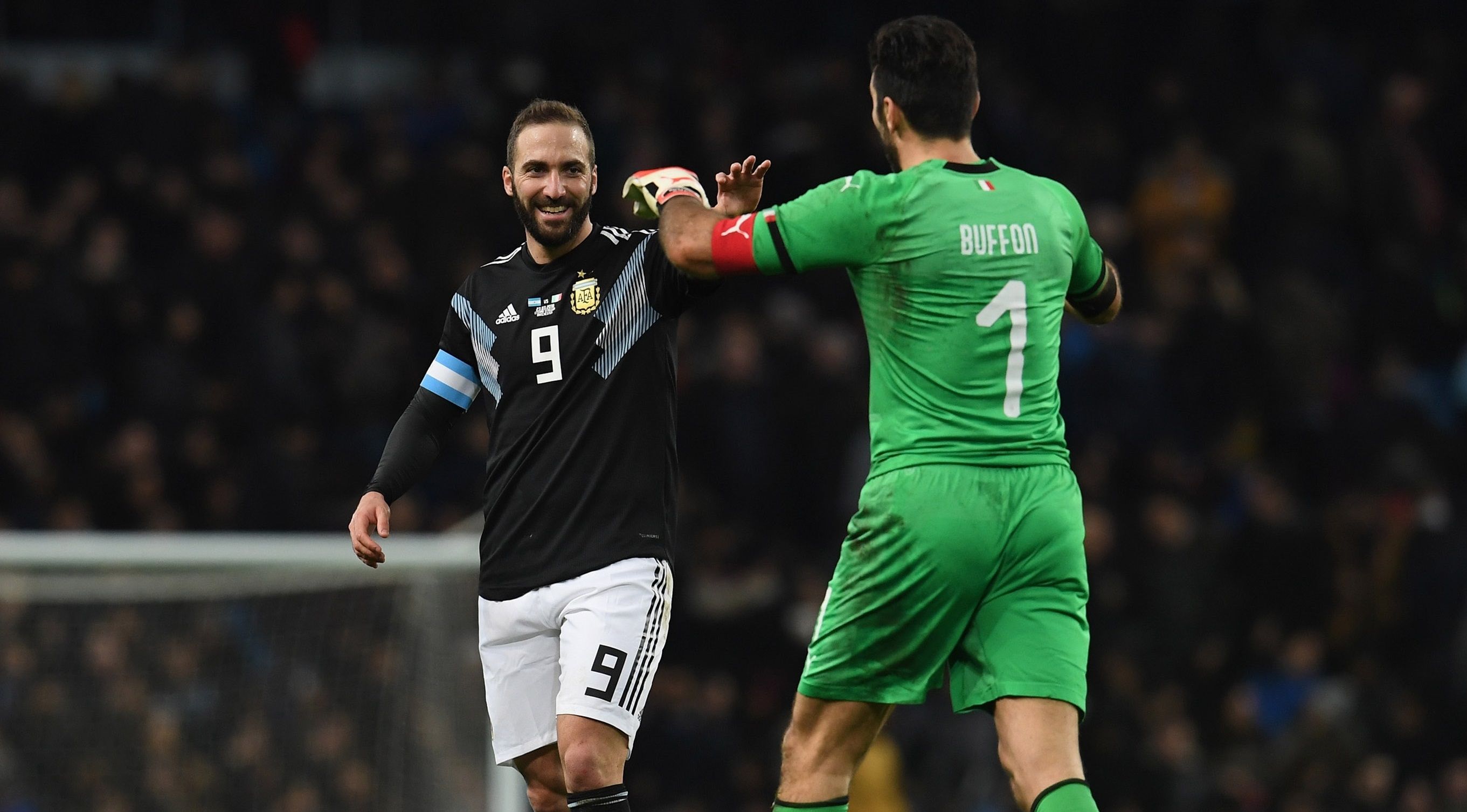 Gianluigi Buffon & Gonzalo Higuain