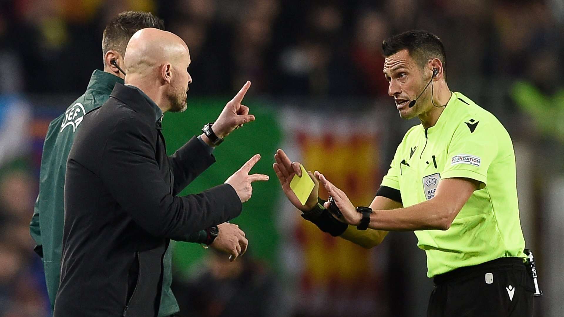 Erik ten Hag referee Manchester United 2022-23