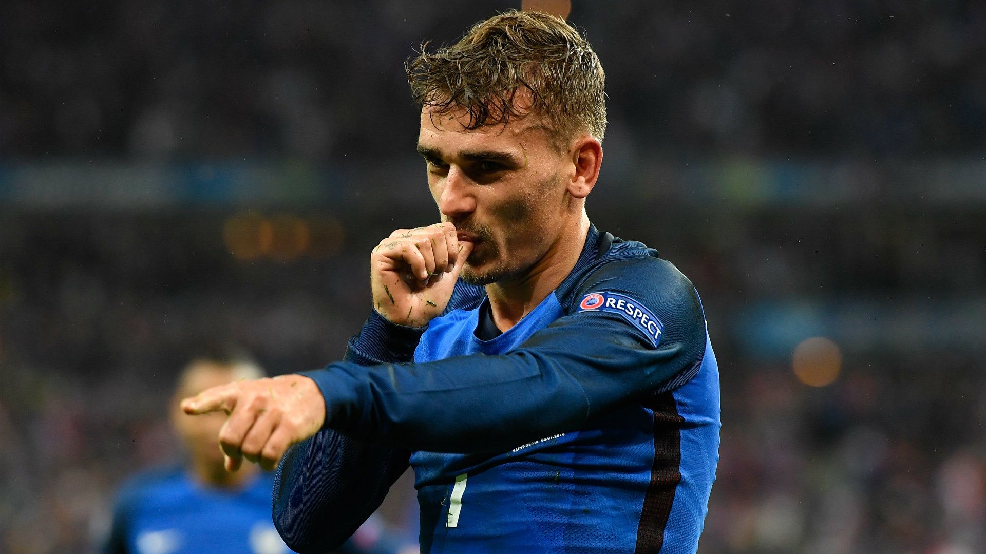 Antoine Griezmann France Iceland UEFA Euro 2016 03072016