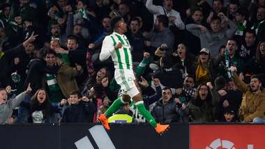 Junior Firpo Real Betis