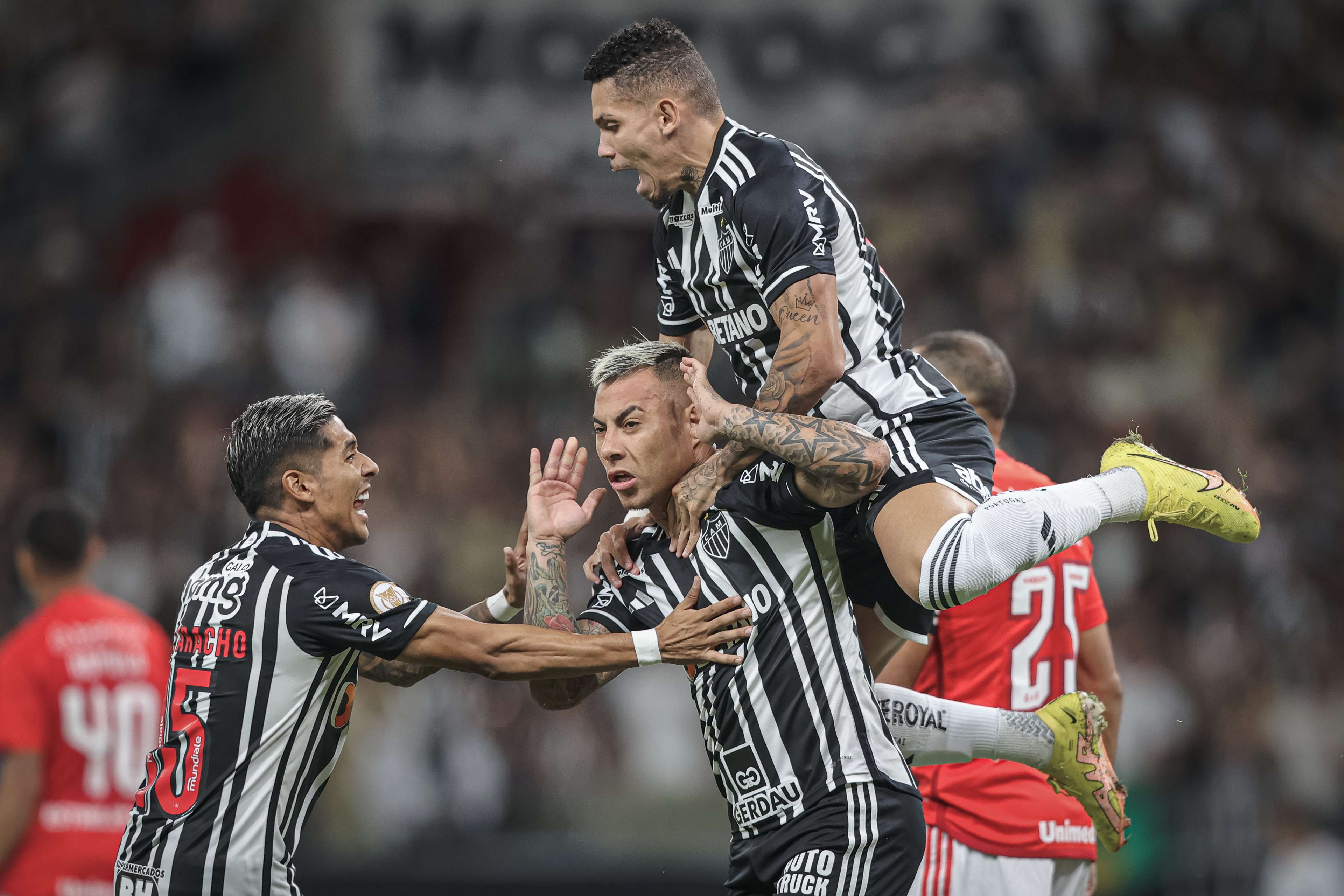 Eduardo Vargas Paulinho Atlético-MG 2023