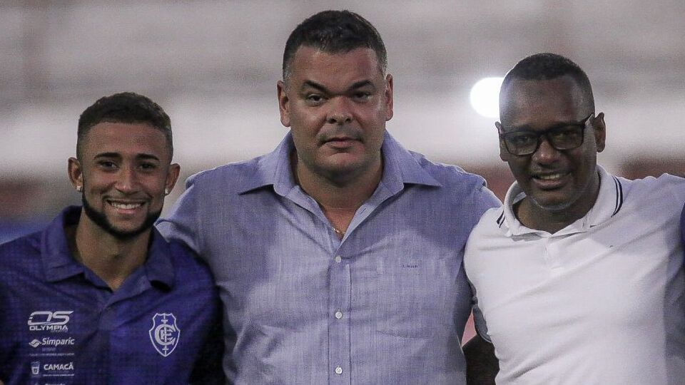 Cesinha, atacante do Itabuna, está perto de assinar com a Chapecoense