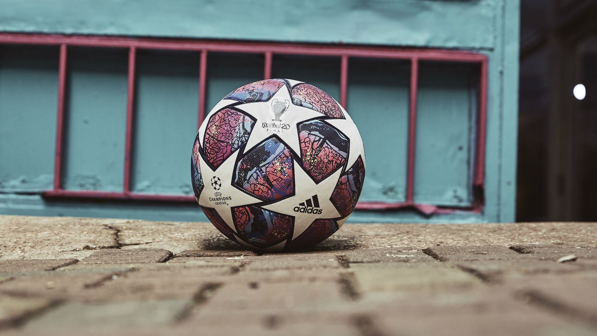 Adidal Finale Pro Istanbul Sampiyonlar Ligi Finali Topu 02182020