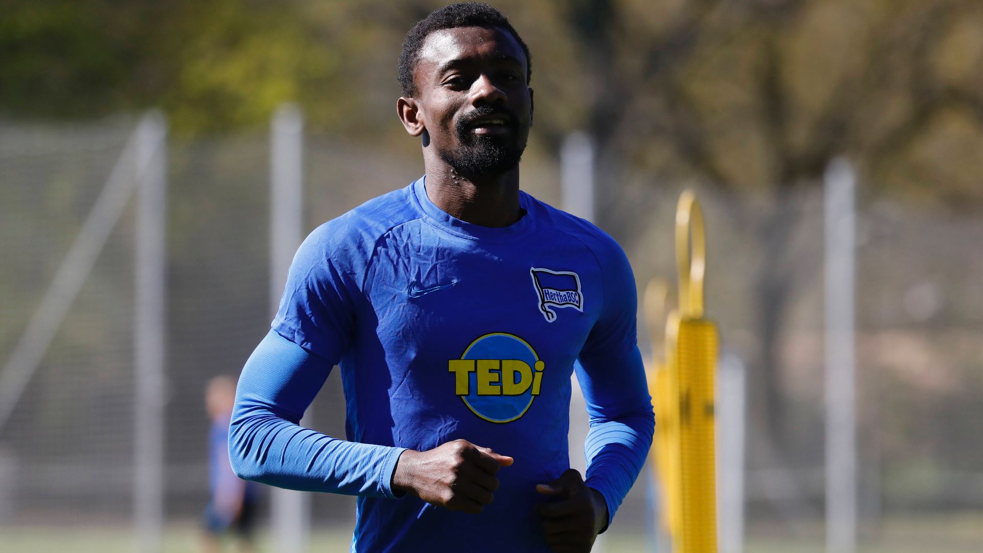 ONLY GERMANY Salomon Kalou Hertha BSC training 2020