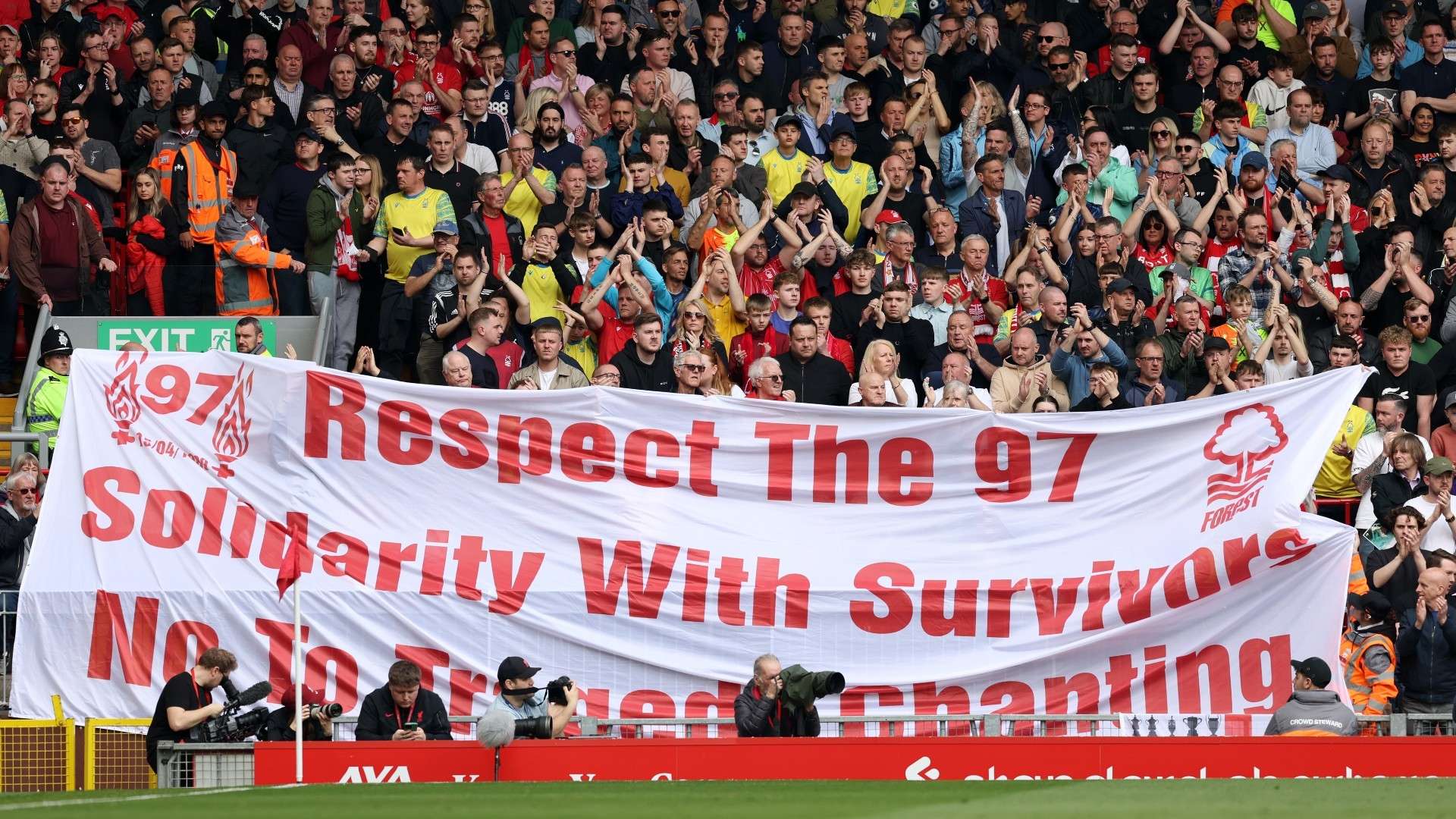 Liverpool fans Hillsborough tribute 2022-23