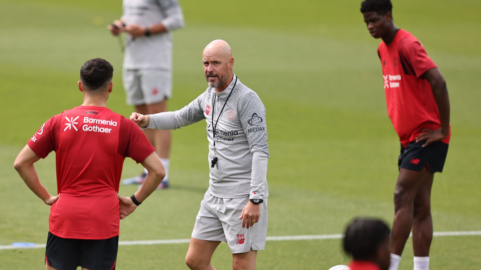 Erik Ten Hag Bayer Leverkusen